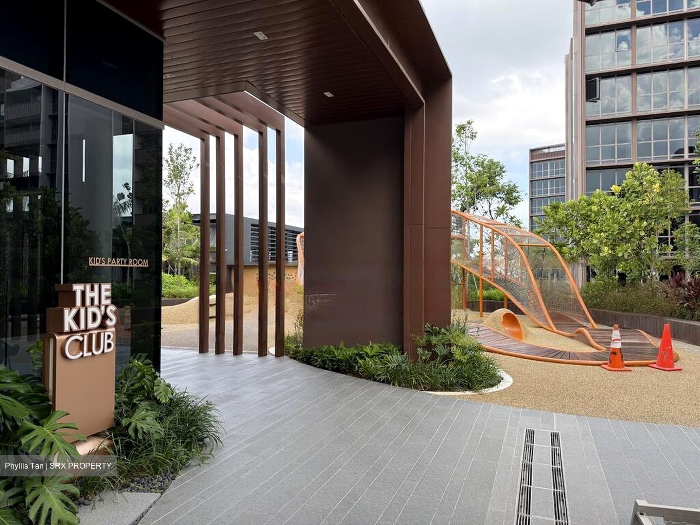 Pasir Ris Drive 8 (D18), Condominium #456672201